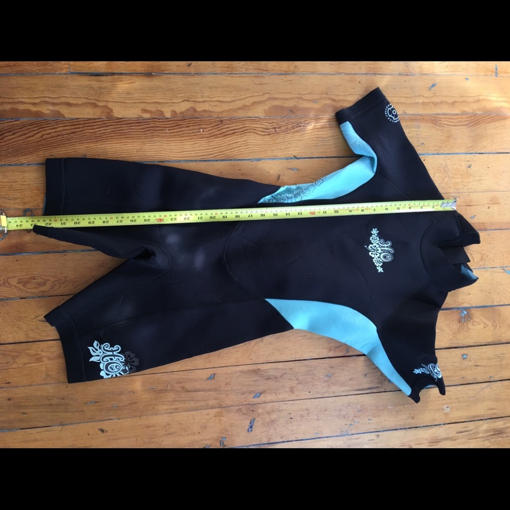 Women’s surf suits size 8